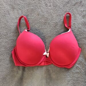 Victoria's Secret Elegant Red Women's Bra